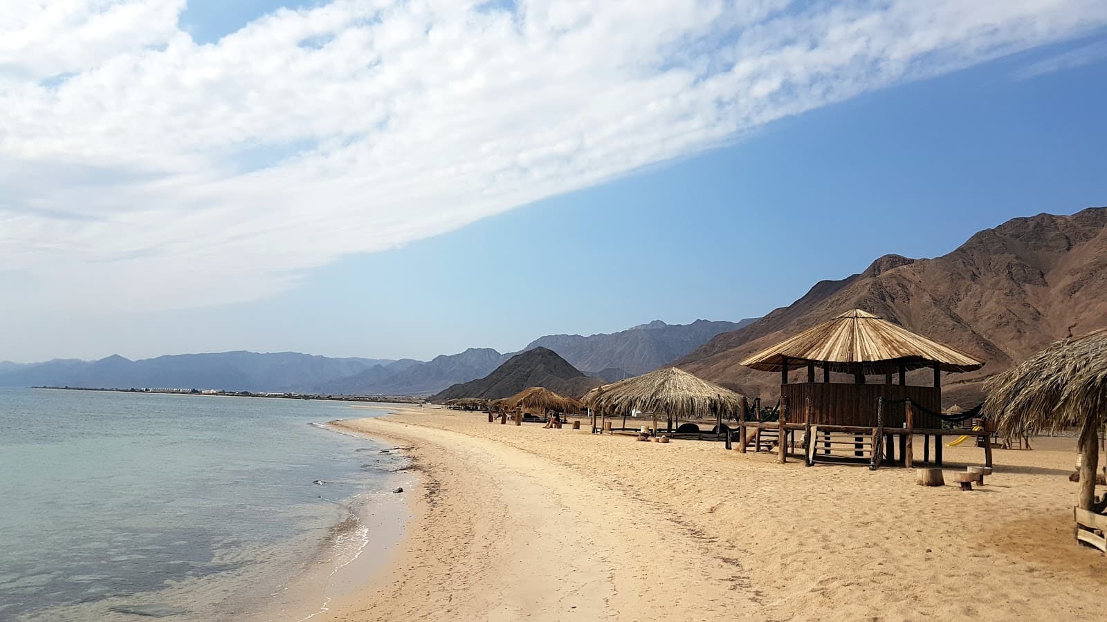 White sandy beach at Ananda Beach Camp